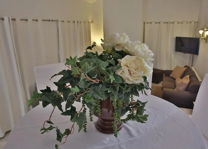 Nestor Hillside House By Trulycyprus 別荘 Moniatis