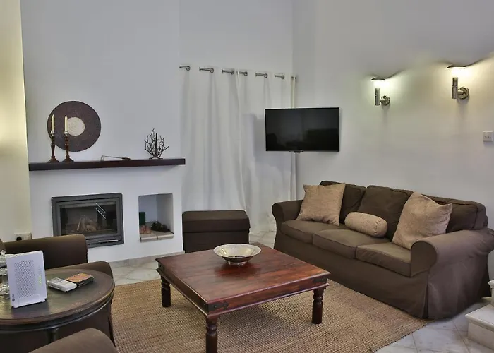 Nestor Hillside House By Trulycyprus 別荘 *