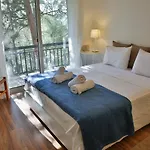 בית נופש Nestor Hillside House By Trulycyprus