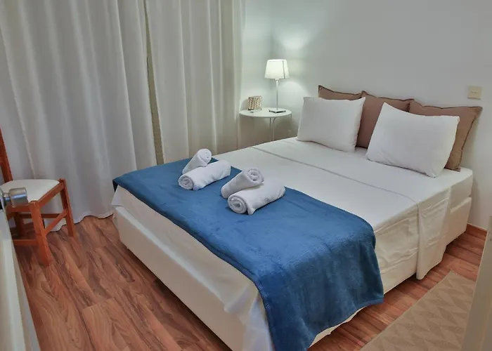 Nestor Hillside House By Trulycyprus * Мониатис